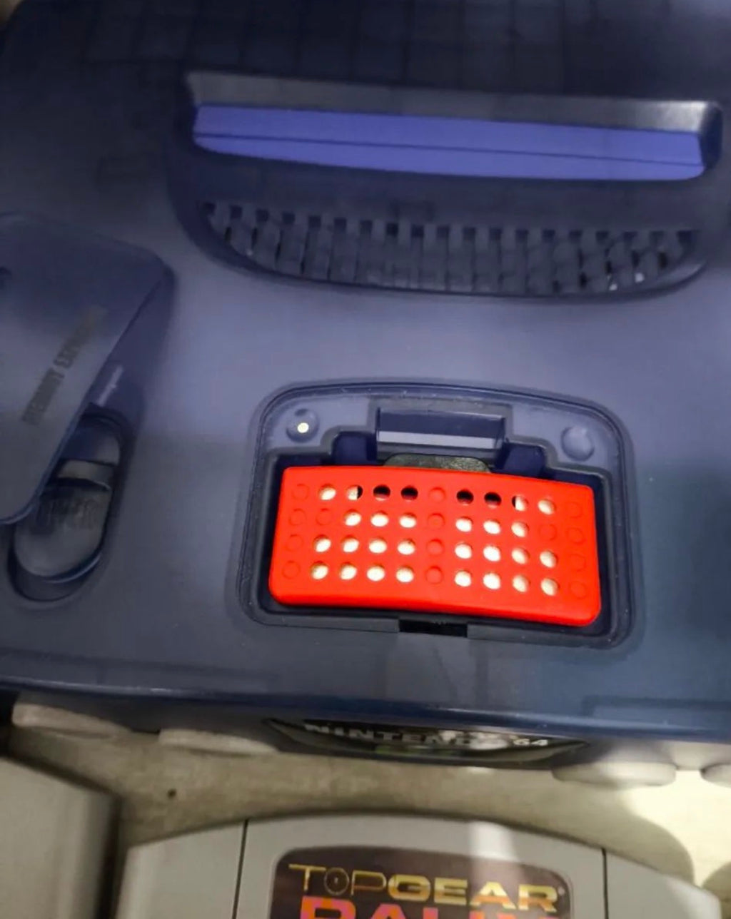 Nintendo 64 edição uva