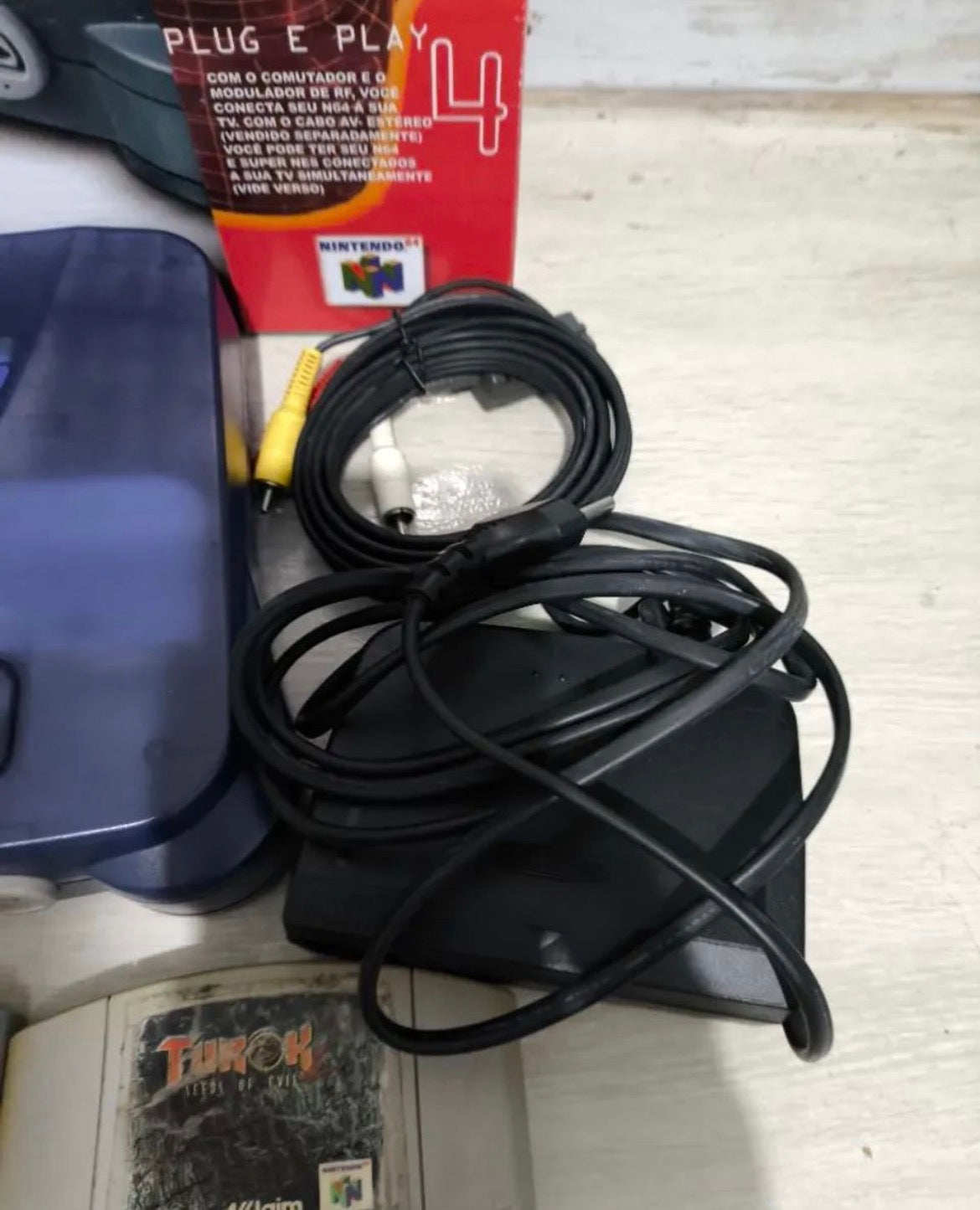 Nintendo 64 edição uva